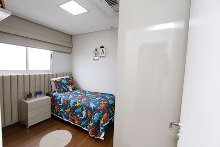 Apartamento à venda com 130m², 4 quartos e 4 vagasQuarto 3