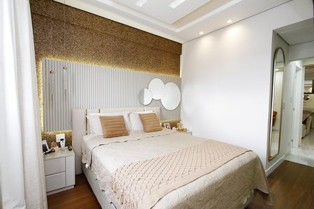 Apartamento à venda com 130m², 4 quartos e 4 vagasQuarto 2 - Suíte