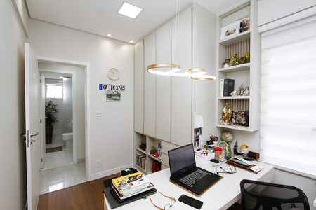 Apartamento à venda com 130m², 4 quartos e 4 vagasQuarto 1
