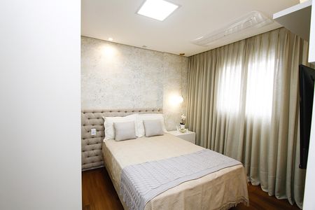 Apartamento à venda com 130m², 4 quartos e 4 vagasQuarto 4