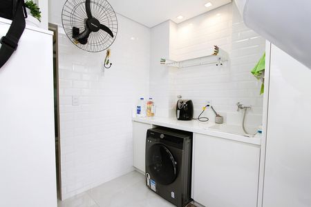 Apartamento à venda com 130m², 4 quartos e 4 vagasÁrea de Serviço