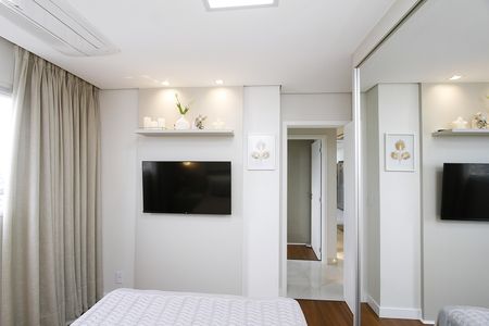 Apartamento à venda com 130m², 4 quartos e 4 vagasQuarto 4