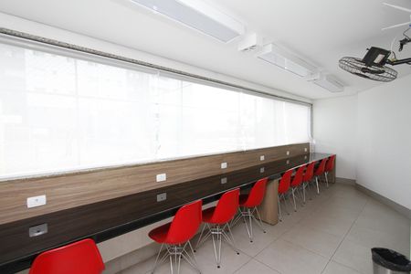 Apartamento à venda com 130m², 4 quartos e 4 vagassala de reunião