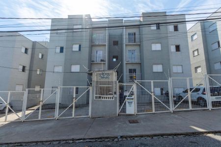 Apartamento para alugar com 47m², 2 quartos e 1 vagaFachada