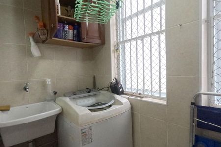 Apartamento para alugar com 80m², 2 quartos e 1 vagaÁrea de Serviço