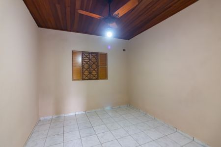 Casa para alugar com 180m², 2 quartos e 2 vagasQuarto 1