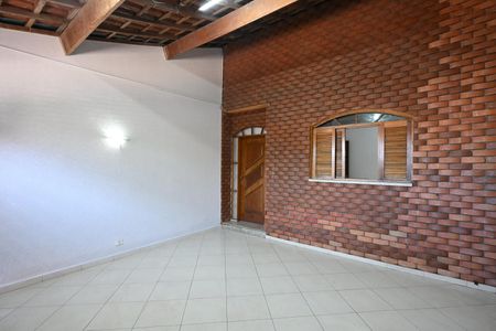 Garagem de casa para alugar com 2 quartos, 125m² em Cidade Intercap, Taboão da Serra