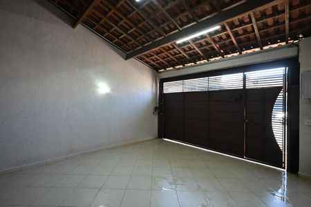 Garagem de casa para alugar com 2 quartos, 125m² em Cidade Intercap, Taboão da Serra