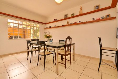 Casa à venda com 3 quartos, 210m² em Planalto Paulista, São Paulo