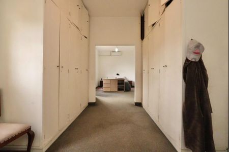 Casa à venda com 3 quartos, 210m² em Planalto Paulista, São Paulo