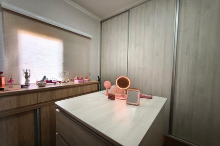 Casa para alugar com 160m², 3 quartos e 2 vagasQuarto 2