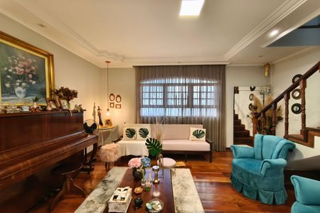 Casa para alugar com 160m², 3 quartos e 2 vagasSala de Estar