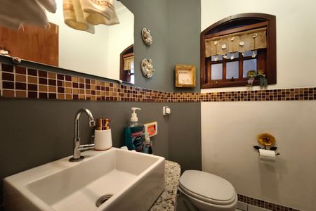 Casa para alugar com 160m², 3 quartos e 2 vagasLavabo