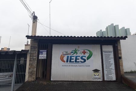 Fachada de casa à venda com 5 quartos, 297m² em Recanto Bom Jesus, Guarulhos