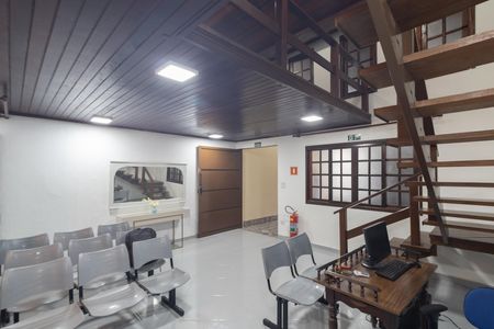 Casa para alugar com 297m², 5 quartos e 2 vagasSala 