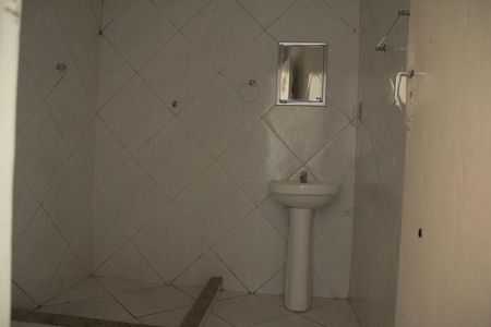 Apartamento para alugar com 65m², 2 quartos e sem vagaBanheiro