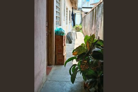 Casa à venda com 80m², 1 quarto e 2 vagas
