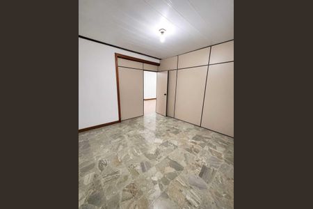 Quarto de casa para alugar com 7 quartos, 276m² em Madureira, Rio de Janeiro