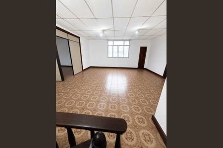 Sala de casa para alugar com 7 quartos, 276m² em Madureira, Rio de Janeiro