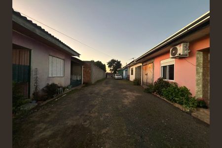 Casa de condomínio à venda com 50m², 2 quartos e 2 vagasÁrea externa