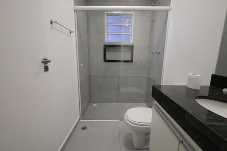 Casa para alugar com 130m², 2 quartos e 2 vagasBanheiro 1