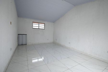 Casa para alugar com 130m², 2 quartos e 2 vagasCobertura