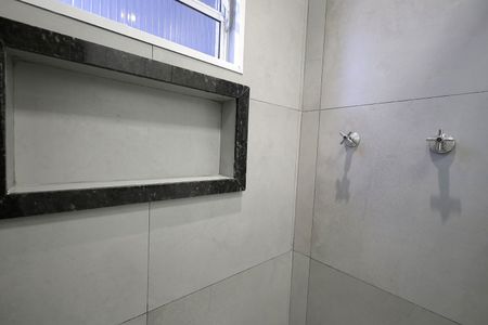 Casa para alugar com 130m², 2 quartos e 2 vagasBanheiro 1