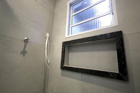 Casa para alugar com 130m², 2 quartos e 2 vagasBanheiro Suíte