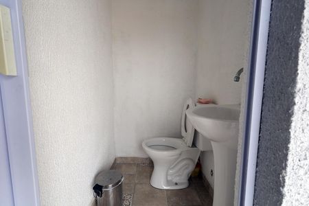 Casa para alugar com 130m², 2 quartos e 2 vagasBanheiro 3