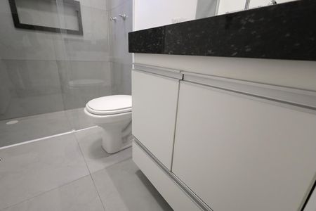Casa para alugar com 130m², 2 quartos e 2 vagasBanheiro 1