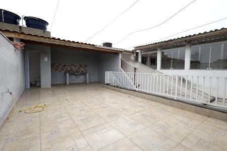 Casa para alugar com 130m², 2 quartos e 2 vagasCobertura