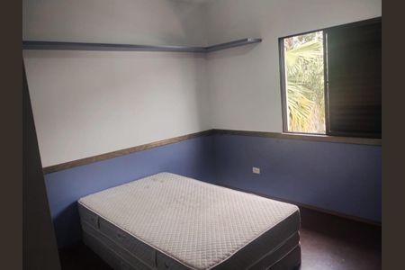 Casa à venda com 3 quartos, 212m² em Vila Mariza Mazzei, São Paulo