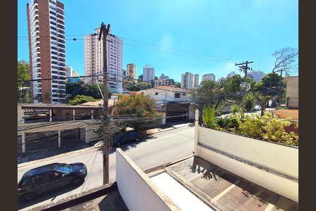 Casa à venda com 3 quartos, 150m² em Alto de Pinheiros, São Paulo