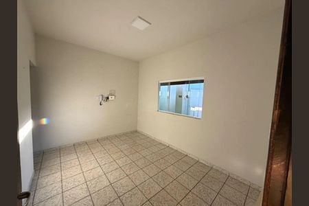 Casa para alugar com 115m², 3 quartos e 2 vagasQuarto 2