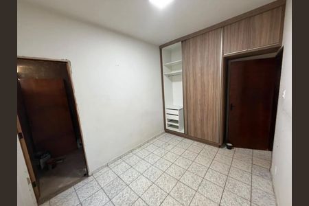 Quarto  de casa para alugar com 3 quartos, 115m² em Santa Mônica, Uberlândia
