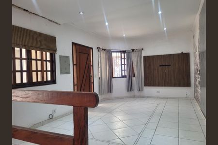 Casa à venda com 3 quartos, 150m² em Vila Romana, São Paulo