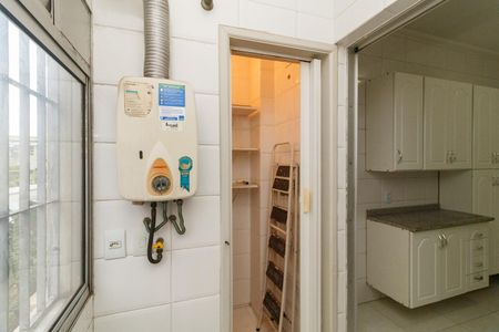 Apartamento para alugar com 55m², 2 quartos e 1 vagaÁrea de Serviço