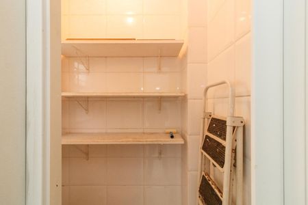 Apartamento para alugar com 55m², 2 quartos e 1 vagaLavabo