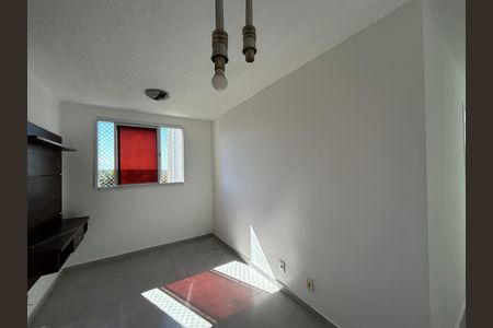 Apartamento para alugar com 2 quartos, 47m² em Rocha Miranda, Rio de Janeiro