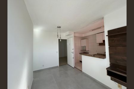 Sala de apartamento para alugar com 2 quartos, 47m² em Rocha Miranda, Rio de Janeiro