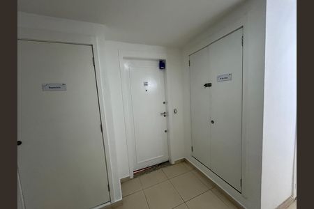 Apartamento para alugar com 47m², 2 quartos e 1 vagaLockBox
