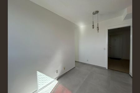 Sala de apartamento para alugar com 2 quartos, 47m² em Rocha Miranda, Rio de Janeiro