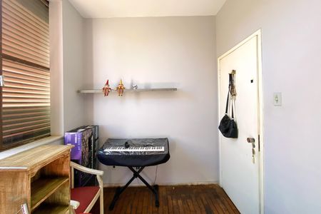 Casa à venda com 280m², 4 quartos e 2 vagas Casa à venda com 280m², 4 quartos e 2 vagasQuarto 2