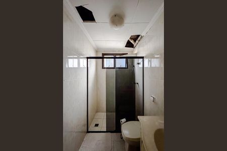 Banheiro da Suíte de apartamento à venda com 3 quartos, 241m² em Vila Santo Estevão, São Paulo