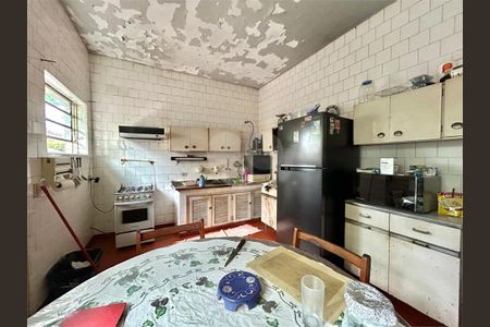 Casa à venda com 3 quartos, 133m² em Vila Alexandria, São Paulo