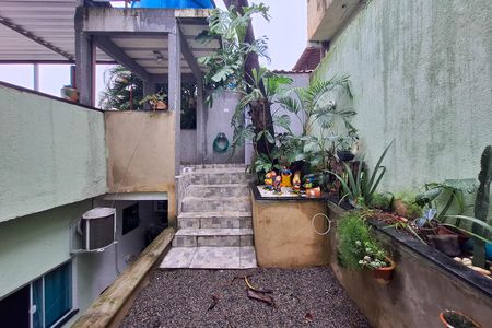 Casa para alugar com 120m², 2 quartos e 2 vagas Casa para alugar com 120m², 2 quartos e 2 vagasQuintal