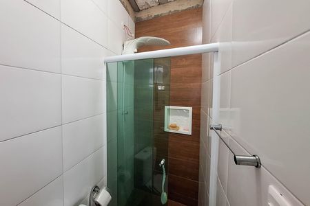 Casa para alugar com 120m², 2 quartos e 2 vagas Casa para alugar com 120m², 2 quartos e 2 vagasBanheiro da Suíte 1