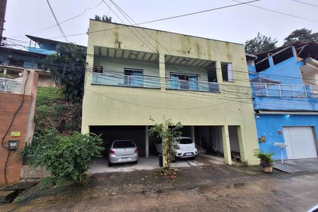 Fachada de casa para alugar com 2 quartos, 120m² em São Gonçalo, São Gonçalo