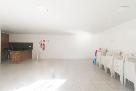 Apartamento à venda com 41m², 2 quartos e 1 vaga Apartamento à venda com 41m², 2 quartos e 1 vagaÁrea comum - Salão de festas