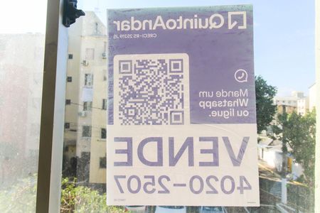 Apartamento à venda com 41m², 2 quartos e 1 vaga Apartamento à venda com 41m², 2 quartos e 1 vagaPlaca